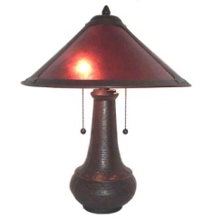 1788/696 - Handcrafted Stained Glass Lamp
